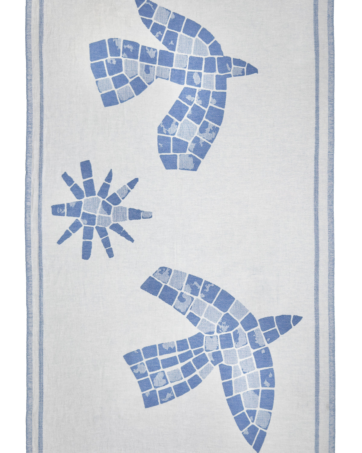 Front view of the Glide organic Turkish cotton beach towel